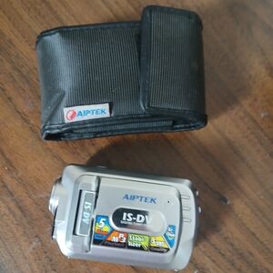 Aiptek IS-DV digital camcorder W/O Card/Cord